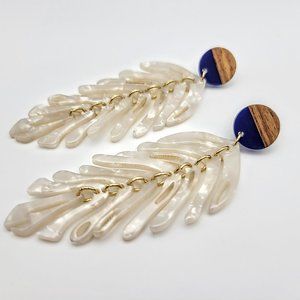 Boho Shimmering Purple Cream Monstera Leaf Wood Push-back Stud Fashion Earrings